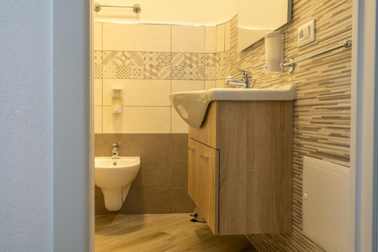 Domoblu Camere In Centro Tortolì Εξωτερικό φωτογραφία