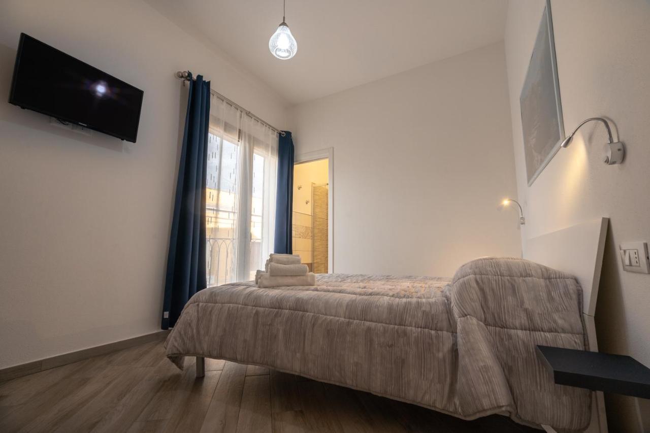 Domoblu Camere In Centro Tortolì Εξωτερικό φωτογραφία