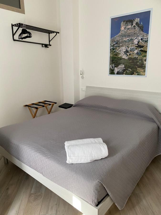 Domoblu Camere In Centro Tortolì Εξωτερικό φωτογραφία