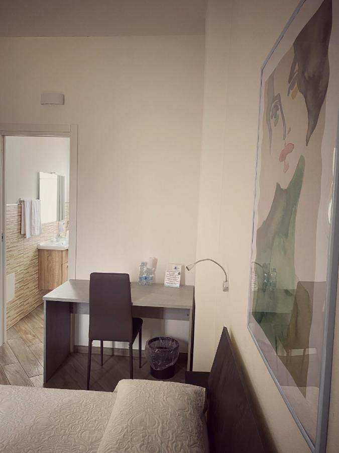 Domoblu Camere In Centro Tortolì Εξωτερικό φωτογραφία