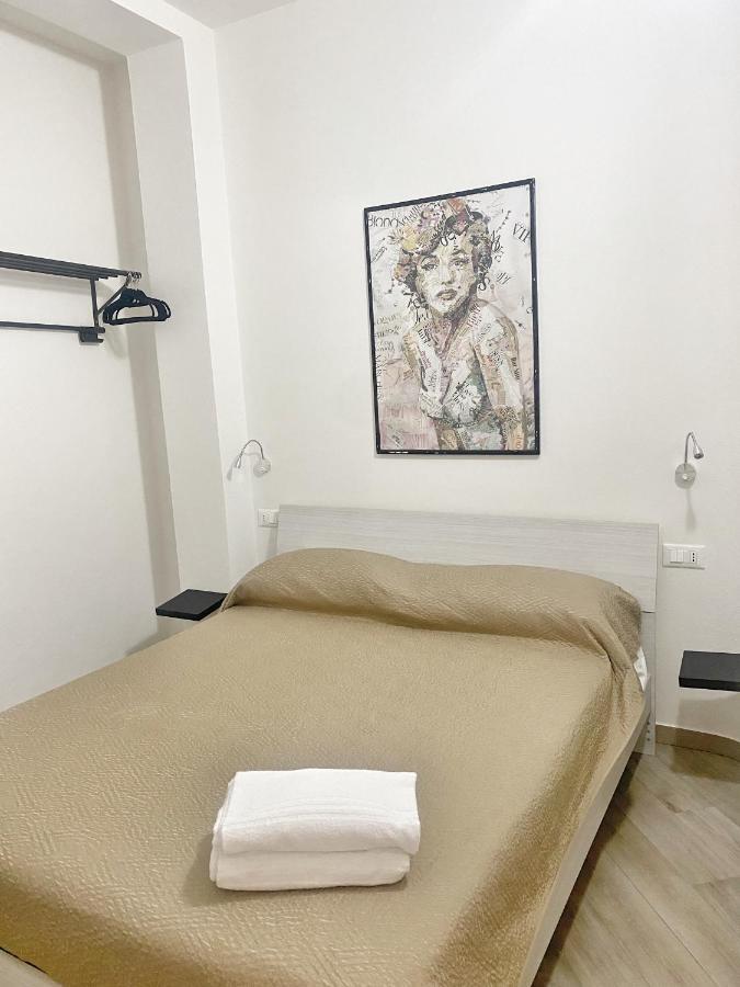 Domoblu Camere In Centro Tortolì Εξωτερικό φωτογραφία